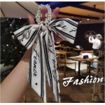 Esarfa din matase cu elastic din perle crem Cod ESF086